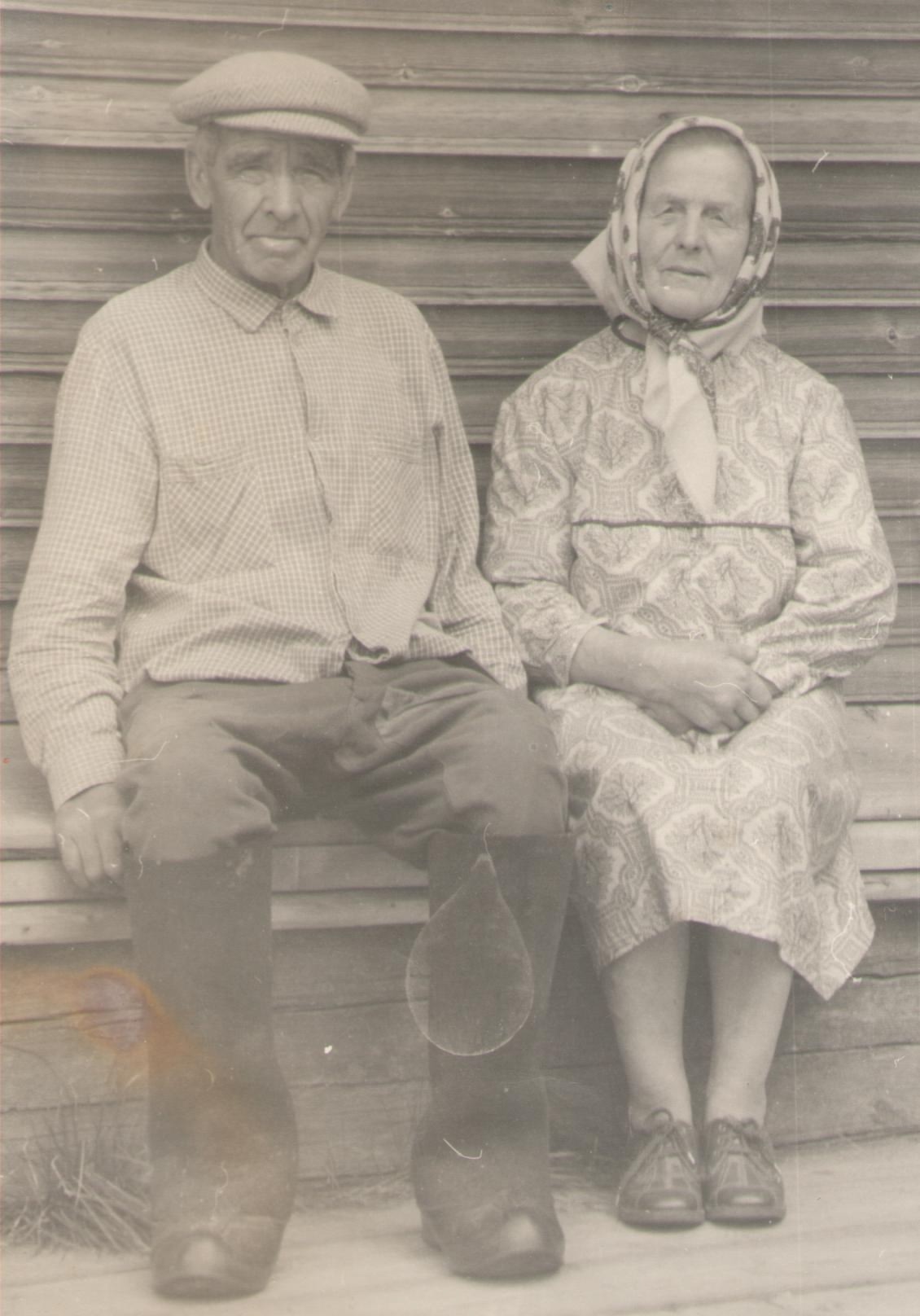 дедушка и бабушка