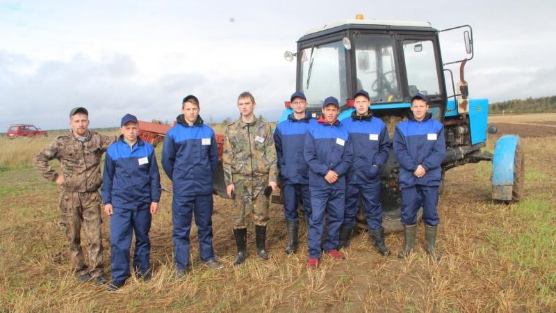 Состоялся очередной районный конкурс пахарей