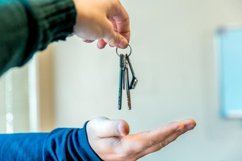 Жильё сиротам