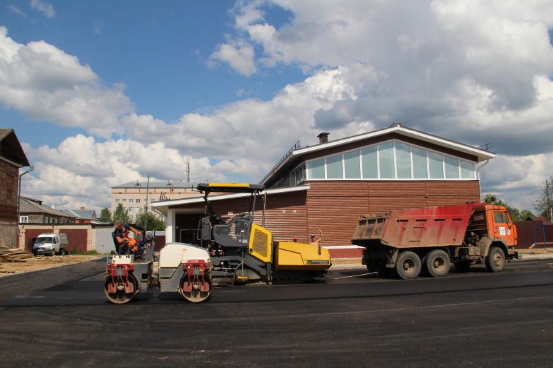 Строительство спортивного зала Тотемской СОШ № 3 близится к завершению.