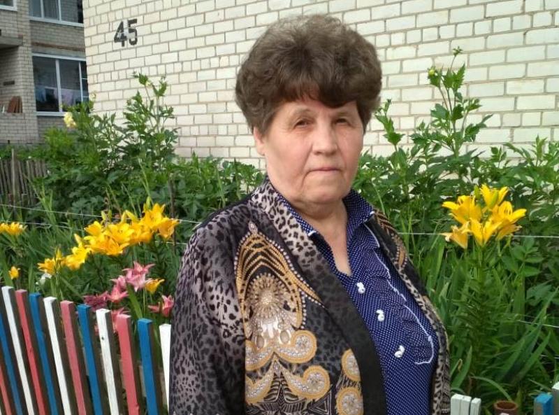 Председатель первичной Мосеевской организации районного общества инвалидов Татьяна ГНЕЗДОВА стремится во всё помогать землякам.