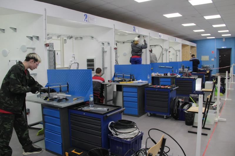 Студенты Тотемского политехнического колледжа завоевали медали на VII региональном чемпионате «Молодые профессионалы»