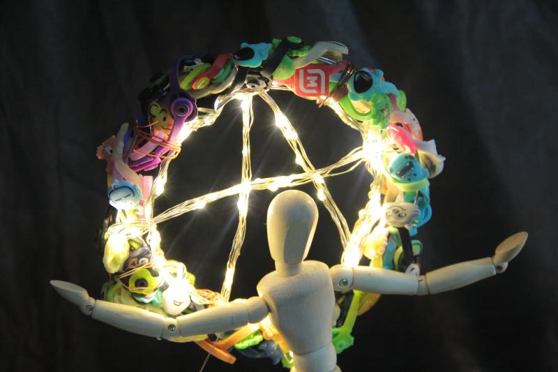 В музейно-выставочном центре «На Большой Садовой» открылась необычная выставка.