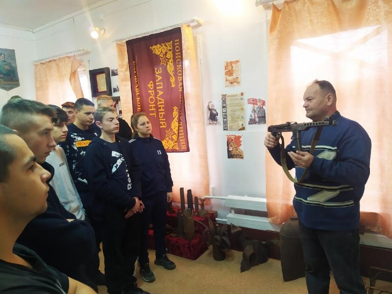 Благодаря гранту в размере трёх миллионов рублей на базе ТРОО ВПВ "Застава Тотьма" будет создан межрайонный Центр допризывной подготовки.