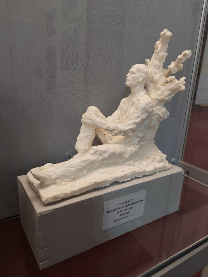 Строки из стихотворения Гавриила Державина «Памятник» — «Чудесный, вечный…» — стали названием новой экспресс-выставки в Тотемском краеведческом музее.