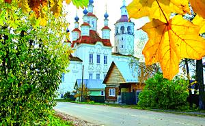 Осеннему периоду посвящают стихи тотемские поэты.