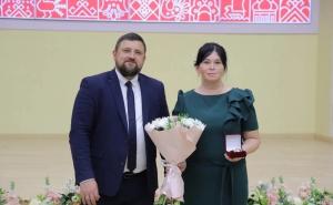 ​​​​​​​Наталья ХАРАБАРДИНА удостоена высокой оценки за профессиональное мастерство.