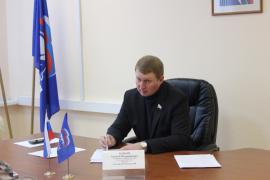 ПОДДЕРЖИВАЯ РЕГИОНЫ