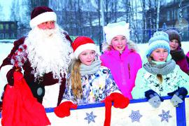 С ДЕДОМ МОРОЗОМ НА ЛЬДУ