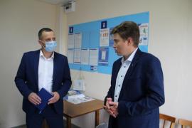 О появлении вышек сотовой связи сообщил глава МО "Толшменское" депутату Законодательного Собрания области Алексею Маслову. 