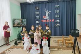Группа педагогов детсада «Кораблик» и управление образования организовали муниципальный фестиваль театрального искусства «Золотой ключик», посвящённый 80-летию Победы советского народа над фашистской Германией в Великой Отечественной войне 1941-1945 годов.