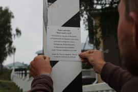 В местечке, которое раньше было местным портом и причалом, установили верстовой столб в память об участниках Первой Камчатской экспедиции, которые 300 лет назад по пути из Санкт-Петербурга к берегам Великого (Тихого) океана посетили Тотьму. Примечательно, что объект презентовали накануне дня рождения одного из прославленных командоров экспедиции Витуса Беринга, который появился на свет 12 августа 1681 года.